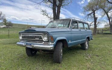 Jeep-Wagoneer-1971-Wagon-15