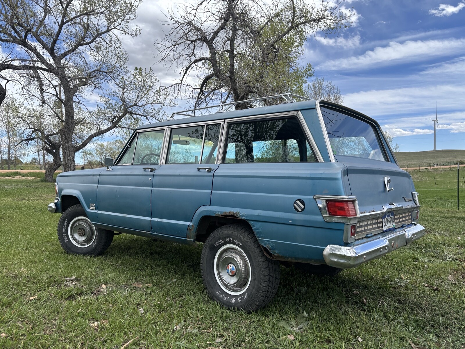 Jeep-Wagoneer-1971-Wagon-17