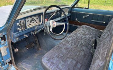 Jeep-Wagoneer-1971-Wagon-21