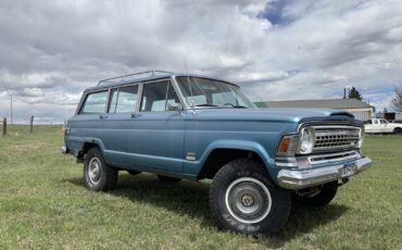 Jeep-Wagoneer-1971-Wagon-3