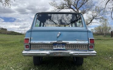 Jeep-Wagoneer-1971-Wagon-6