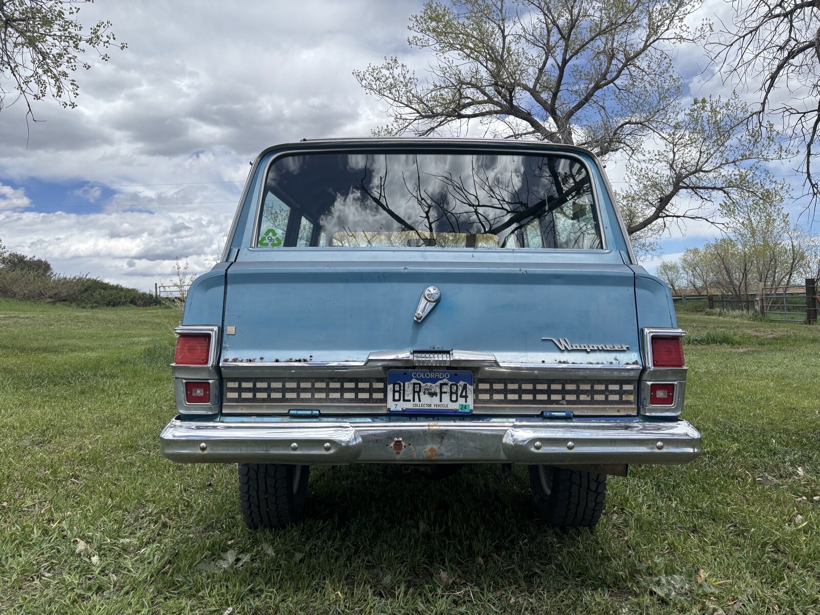 Jeep-Wagoneer-1971-Wagon-6