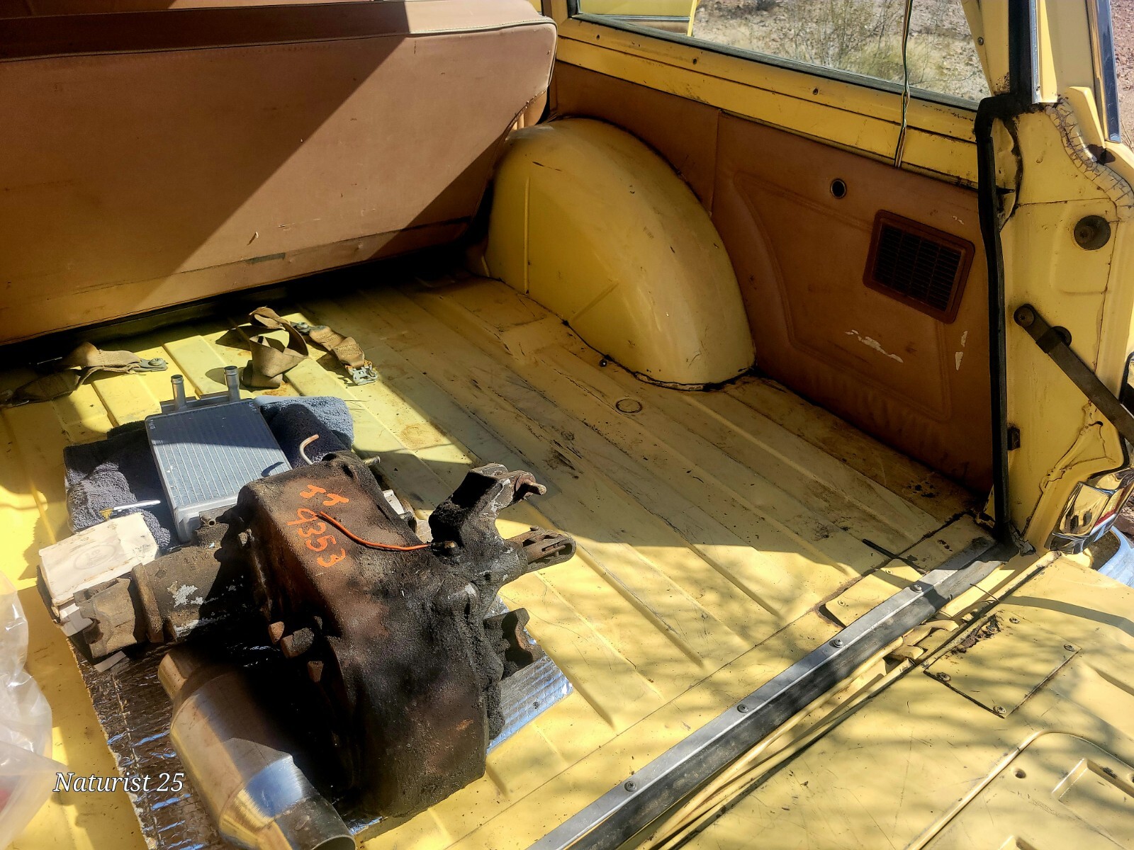 Jeep-Wagoneer-1980-Wagon-16