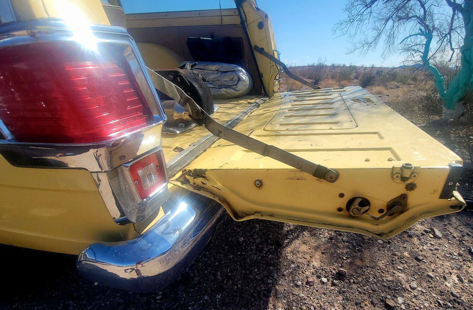 Jeep-Wagoneer-1980-Wagon-21