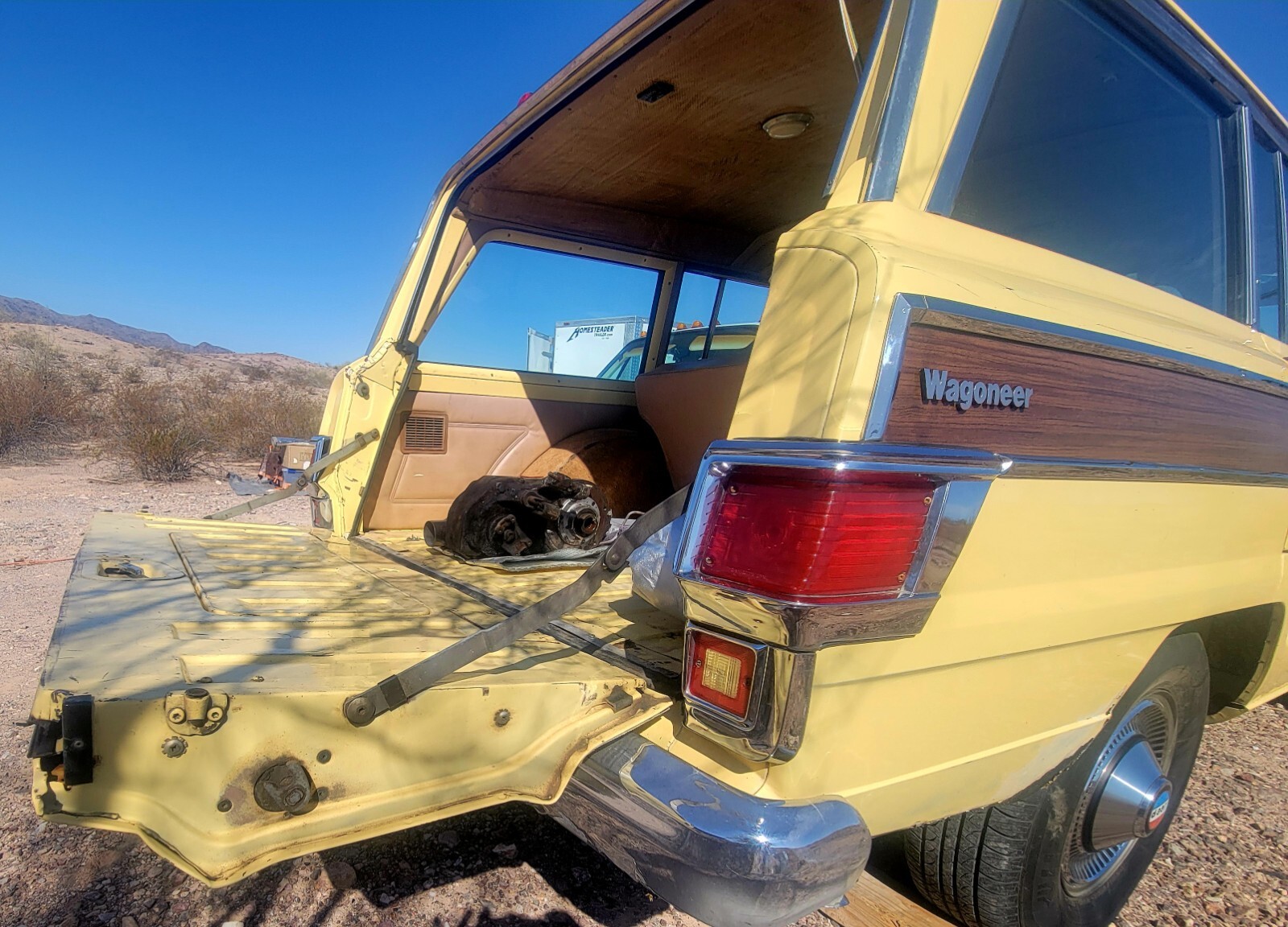 Jeep-Wagoneer-1980-Wagon-3