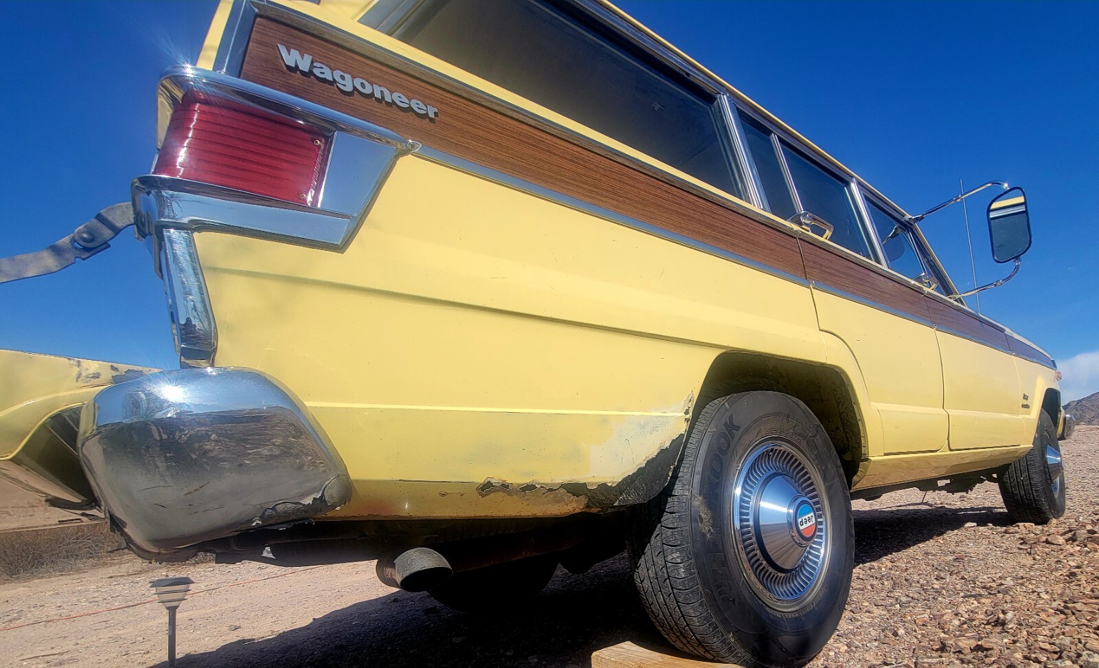 Jeep-Wagoneer-1980-Wagon-4