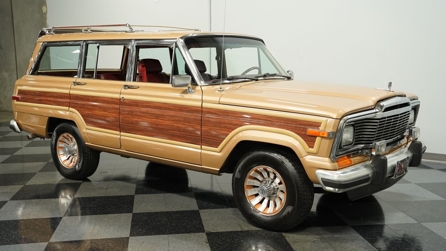 Jeep-Wagoneer-1985-Jeep-12