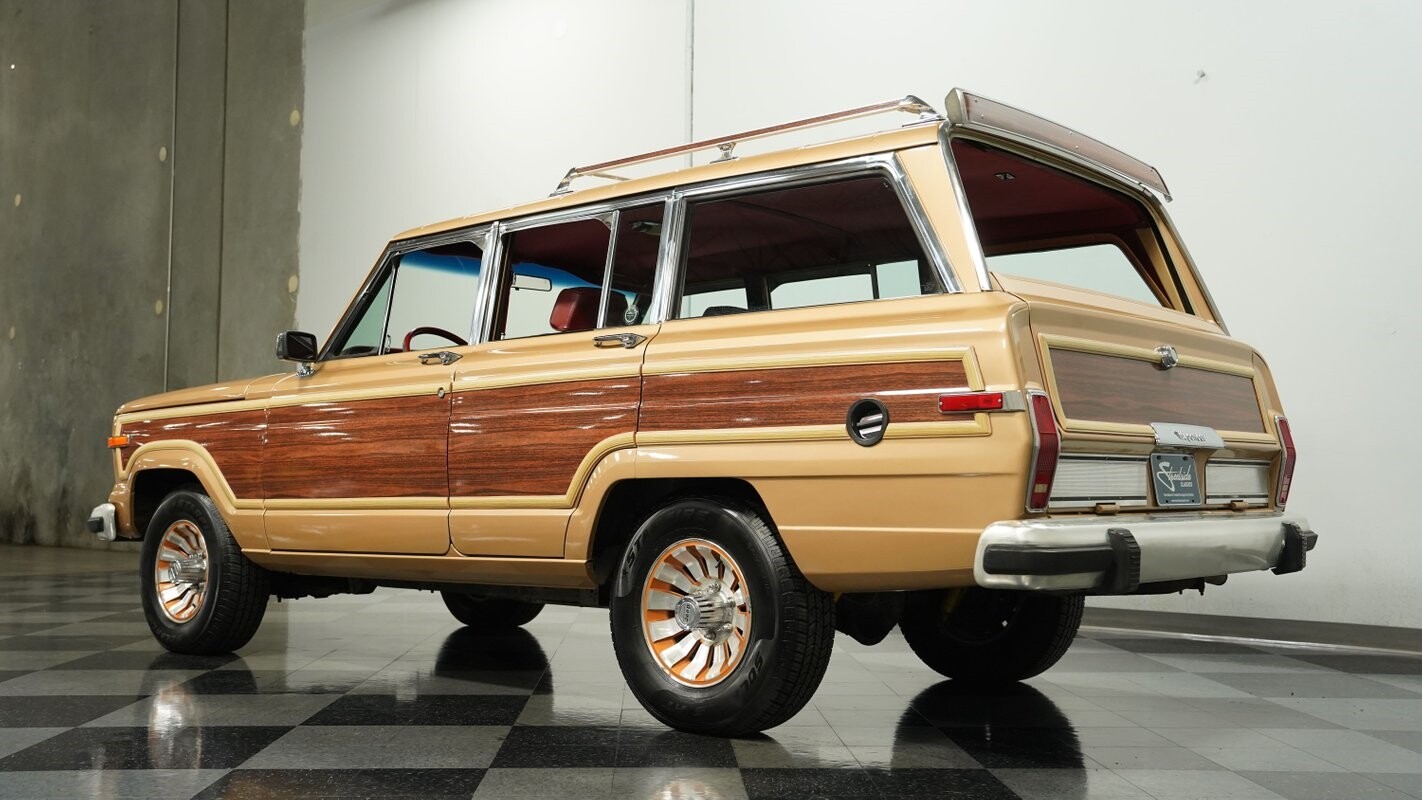 Jeep-Wagoneer-1985-Jeep-21