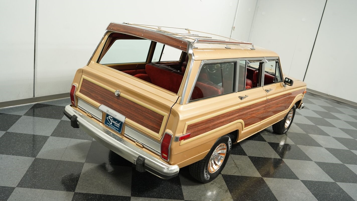 Jeep-Wagoneer-1985-Jeep-22