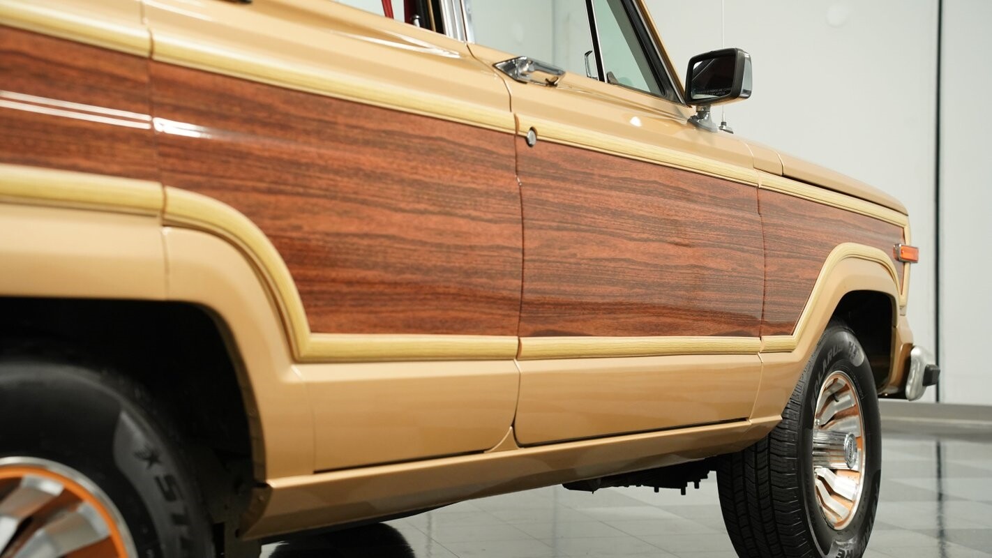 Jeep-Wagoneer-1985-Jeep-24
