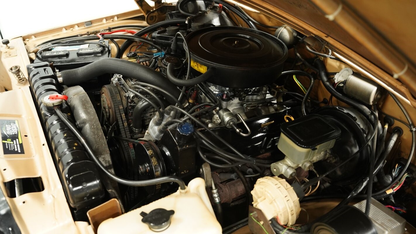 Jeep-Wagoneer-1985-Jeep-29