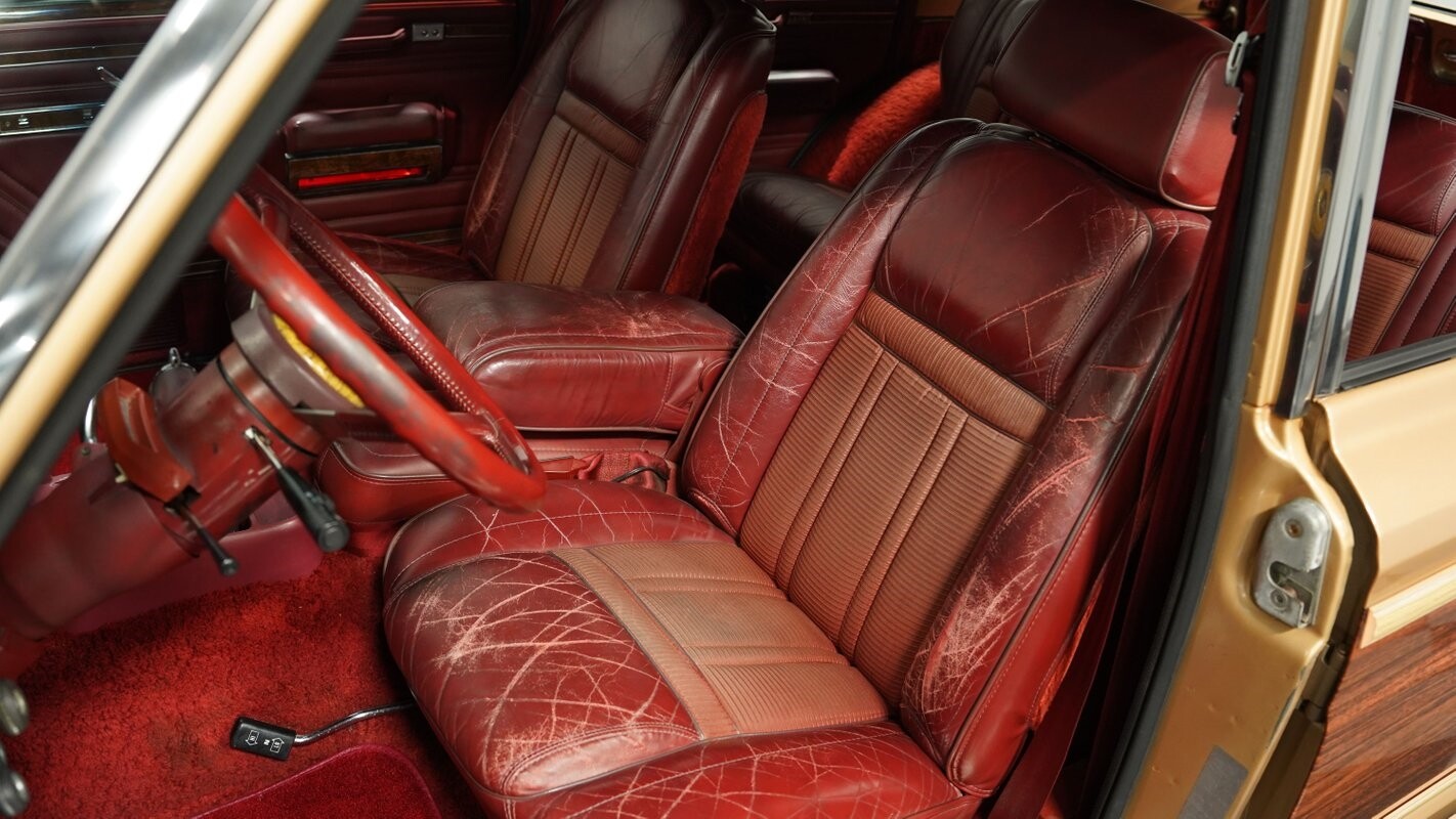 Jeep-Wagoneer-1985-Jeep-36