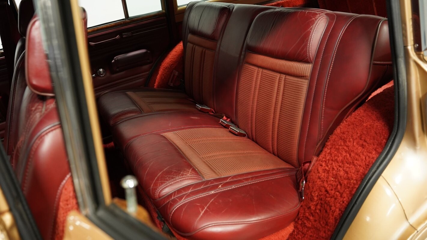 Jeep-Wagoneer-1985-Jeep-38