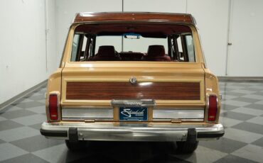 Jeep-Wagoneer-1985-Jeep-8