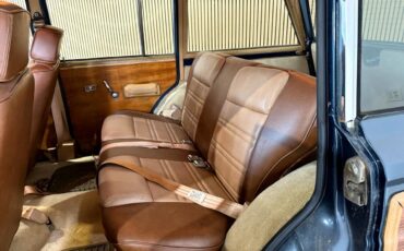 Jeep-Wagoneer-1988-SUV-29