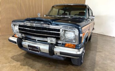Jeep-Wagoneer-1988-SUV-3