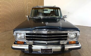 Jeep-Wagoneer-1988-SUV-6