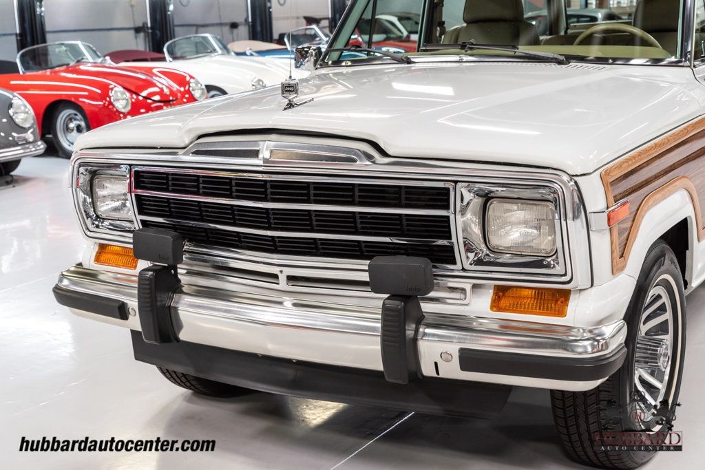 Jeep-Wagoneer-1991-SUV-11