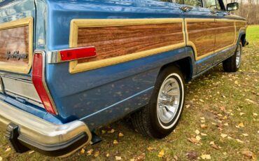 Jeep-Wagoneer-1991-SUV-17