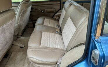 Jeep-Wagoneer-1991-SUV-28