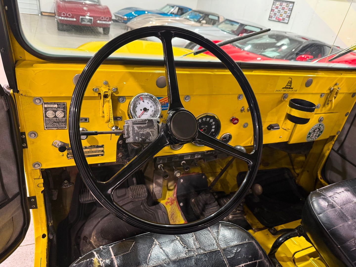 Jeep-Wrangler-1975-Other-8