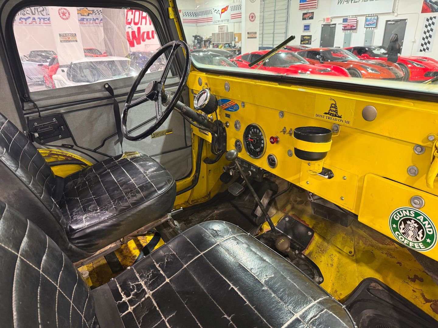 Jeep-Wrangler-1975-Other-9