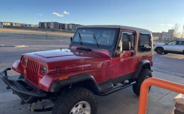Jeep-Wrangler-1987