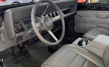 Jeep-Wrangler-1989-2