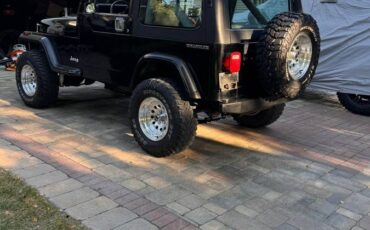 Jeep-Wrangler-1989-3