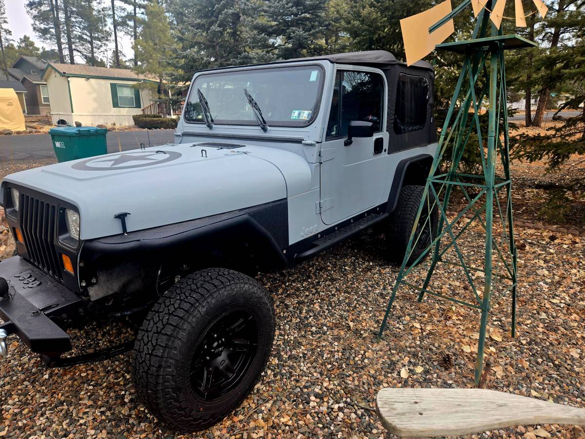 Jeep-Wrangler-1993-grey-1