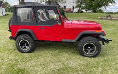 Jeep Wrangler  1995 red