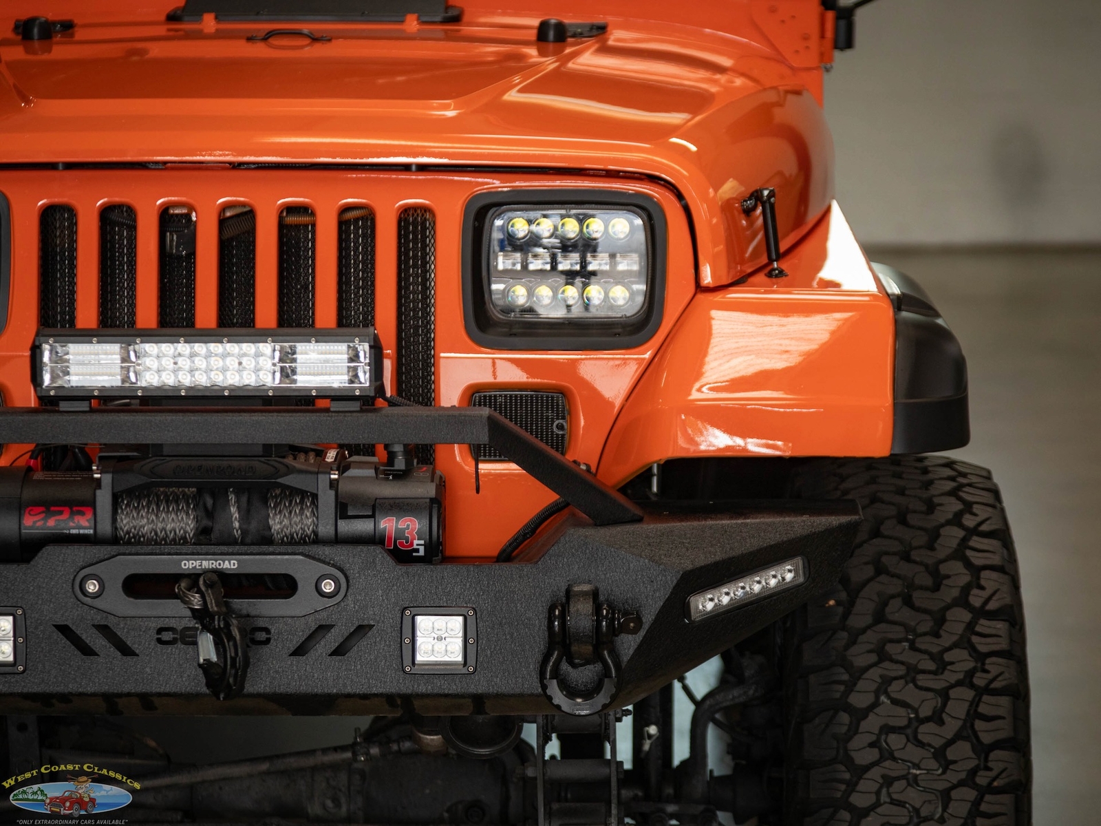 Jeep-Wrangler-Custom-1994-SUV-15