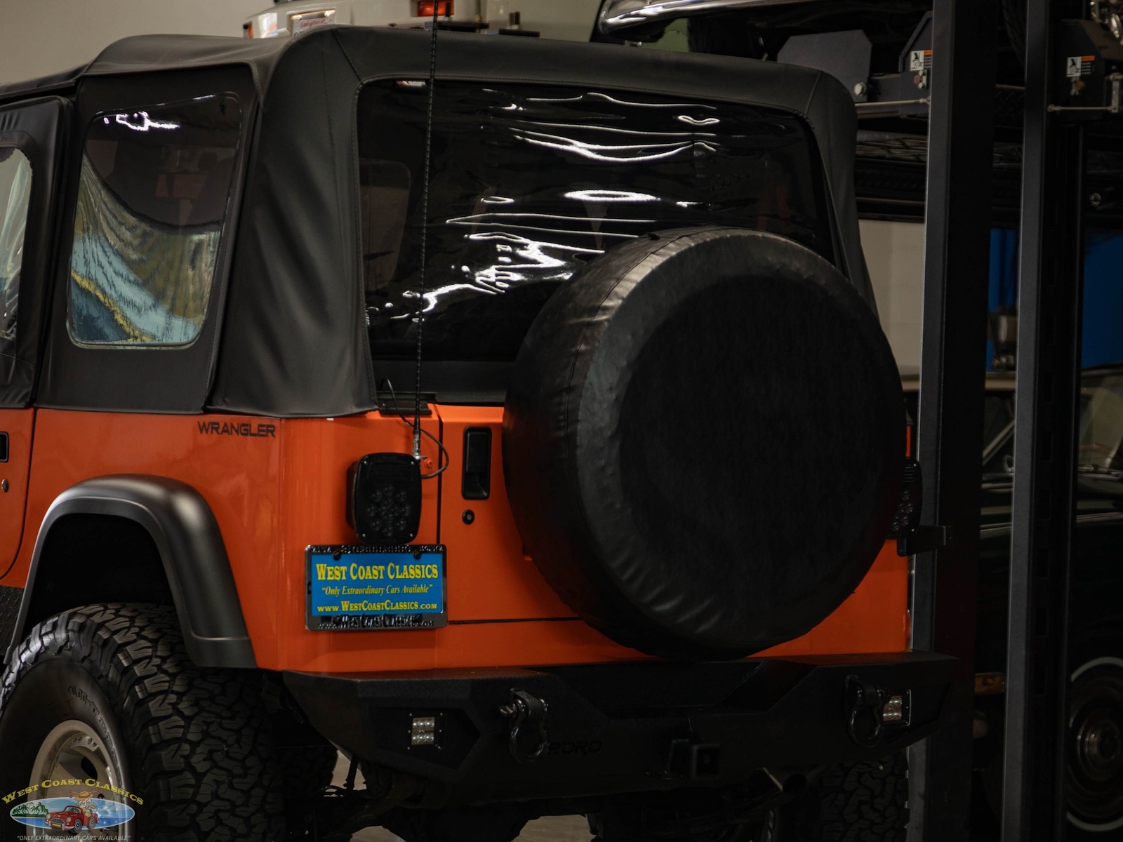 Jeep-Wrangler-Custom-1994-SUV-22