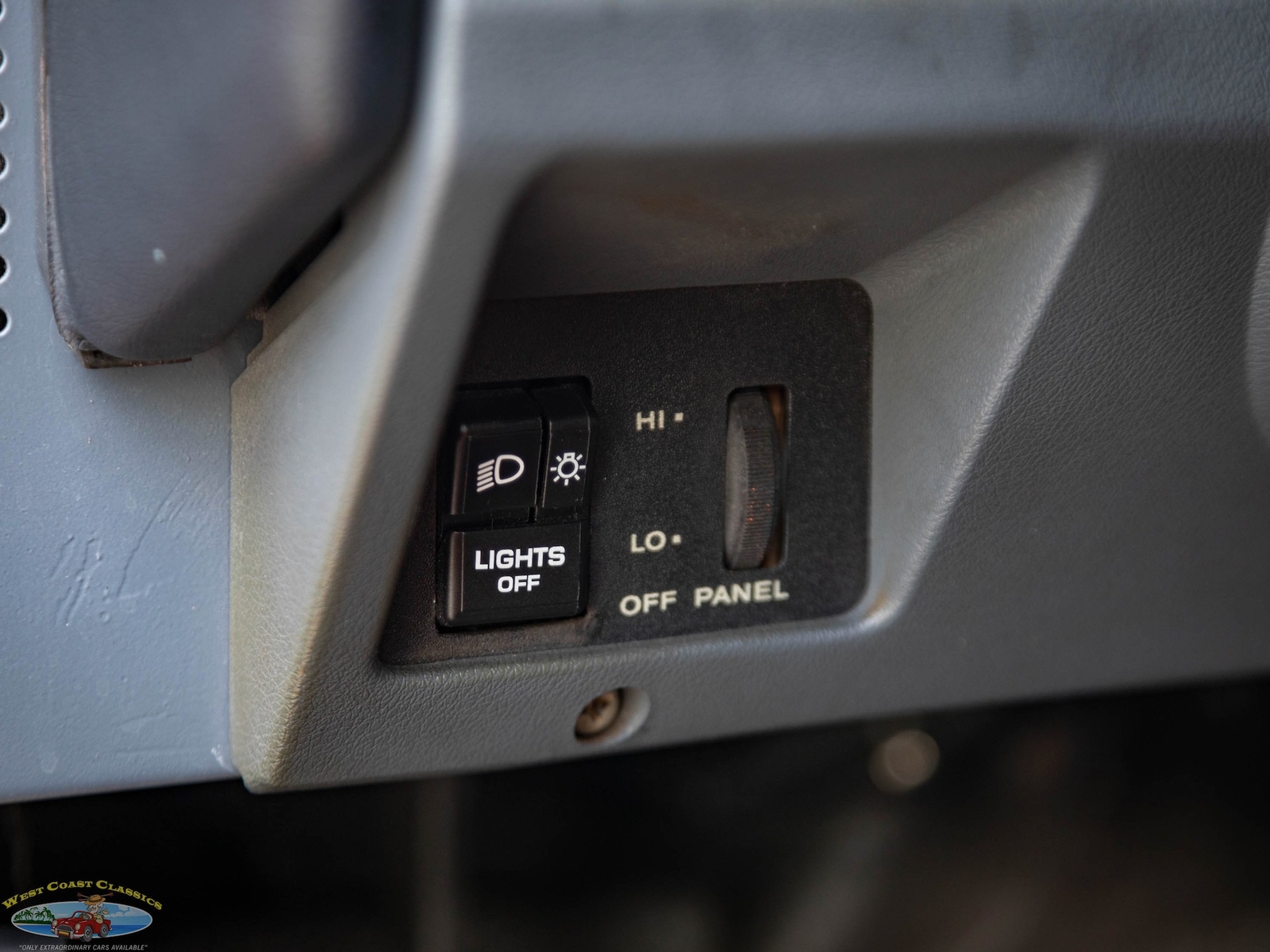 Jeep-Wrangler-Custom-1994-SUV-34