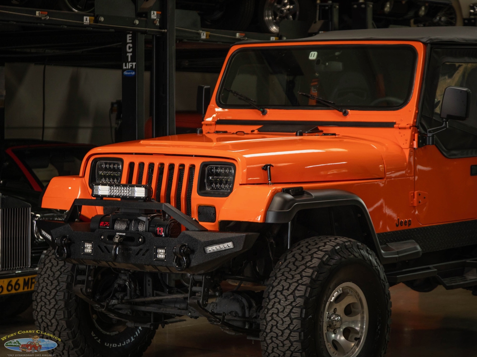 Jeep-Wrangler-Custom-1994-SUV-7