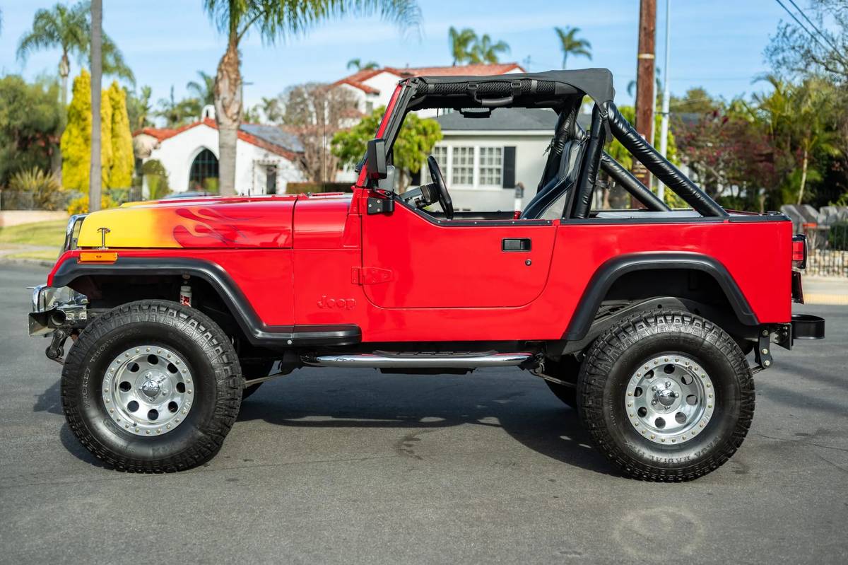 Jeep-Wrangler-islander-1990-red-1