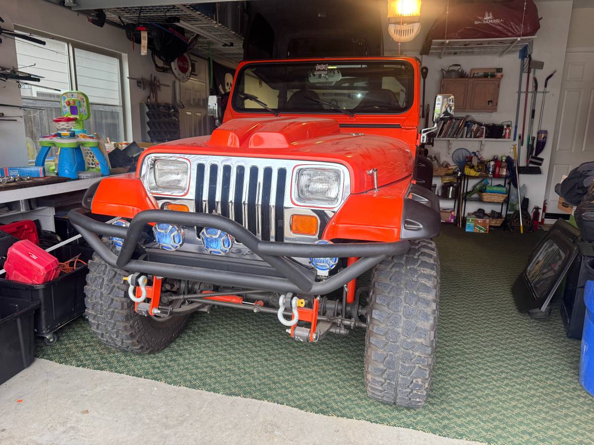 Jeep-Wrangler-s-1995-orange-8