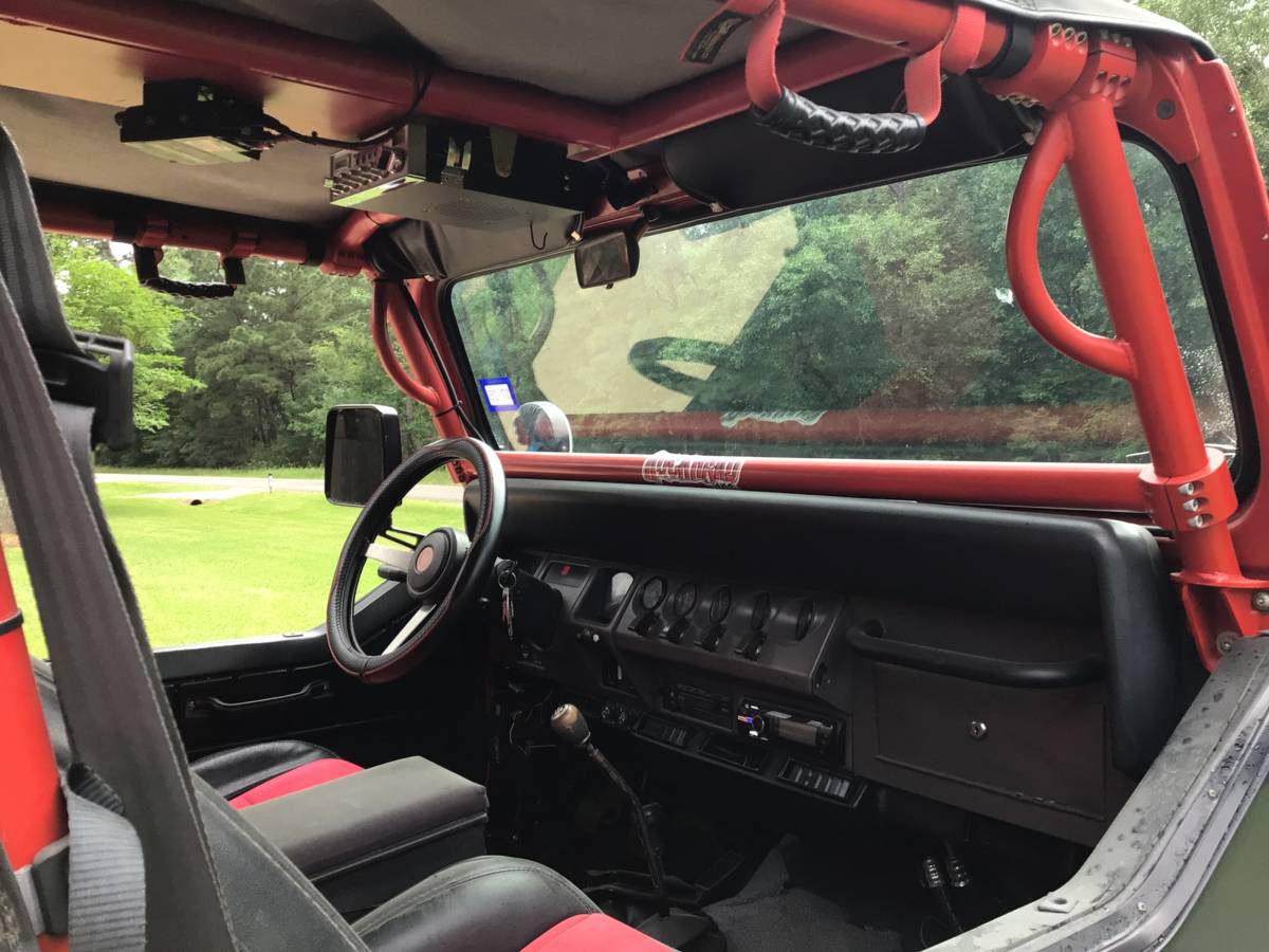 Jeep-Wrangler-yj-1995-red-12
