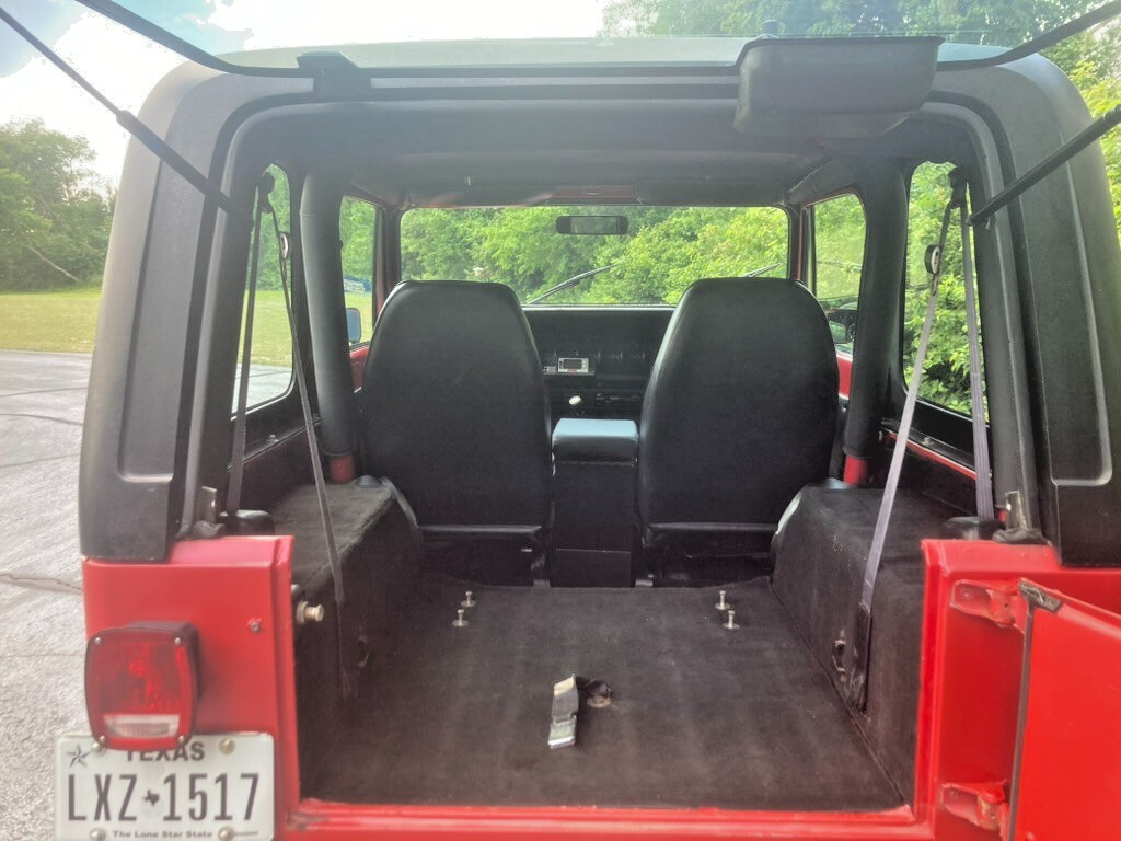 Jeep-YJ-1993-YJ-6