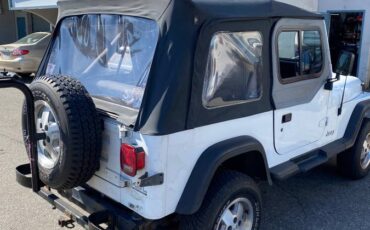 Jeep-Yj-1991-white-2