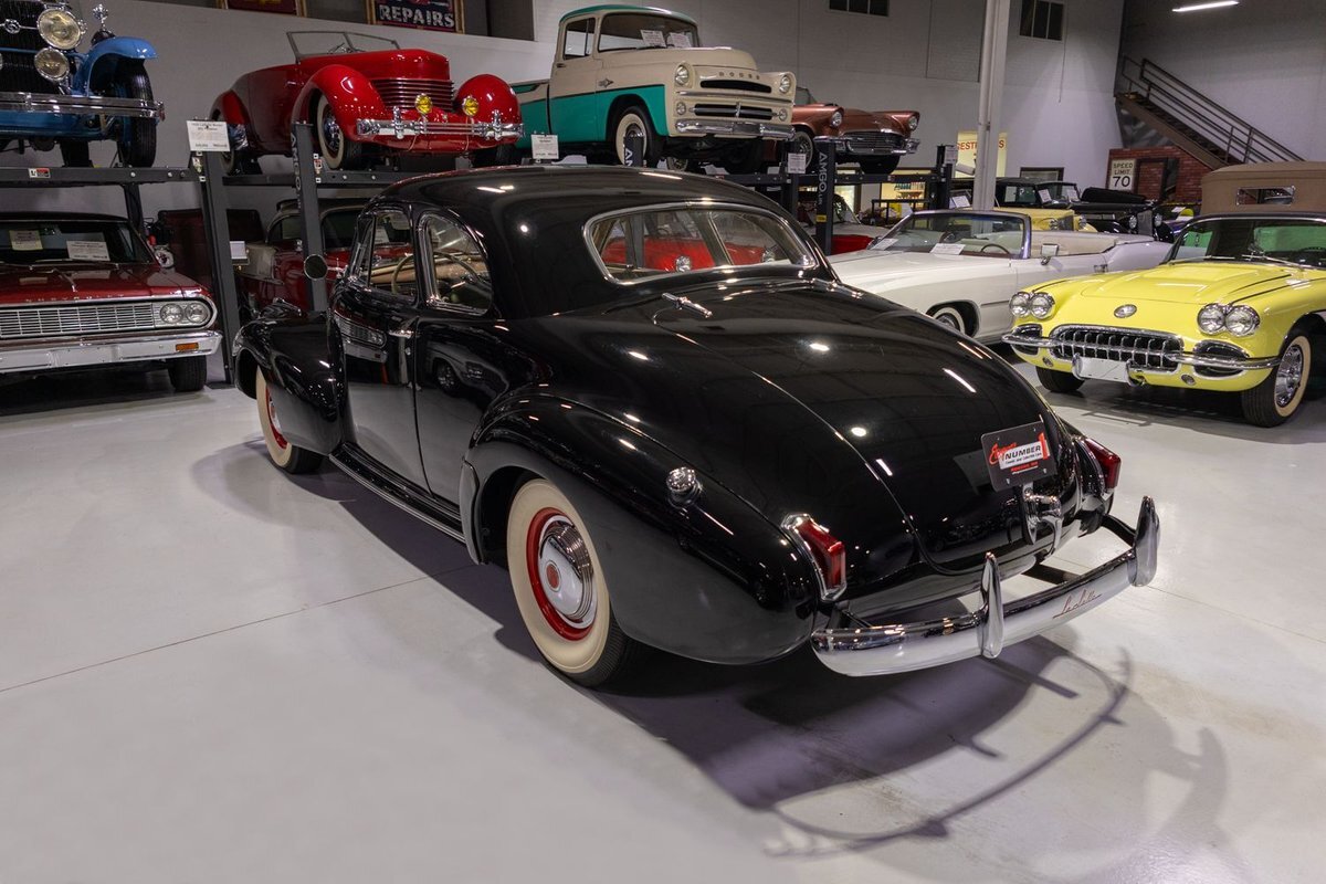 LaSalle-1940-Coupe-19