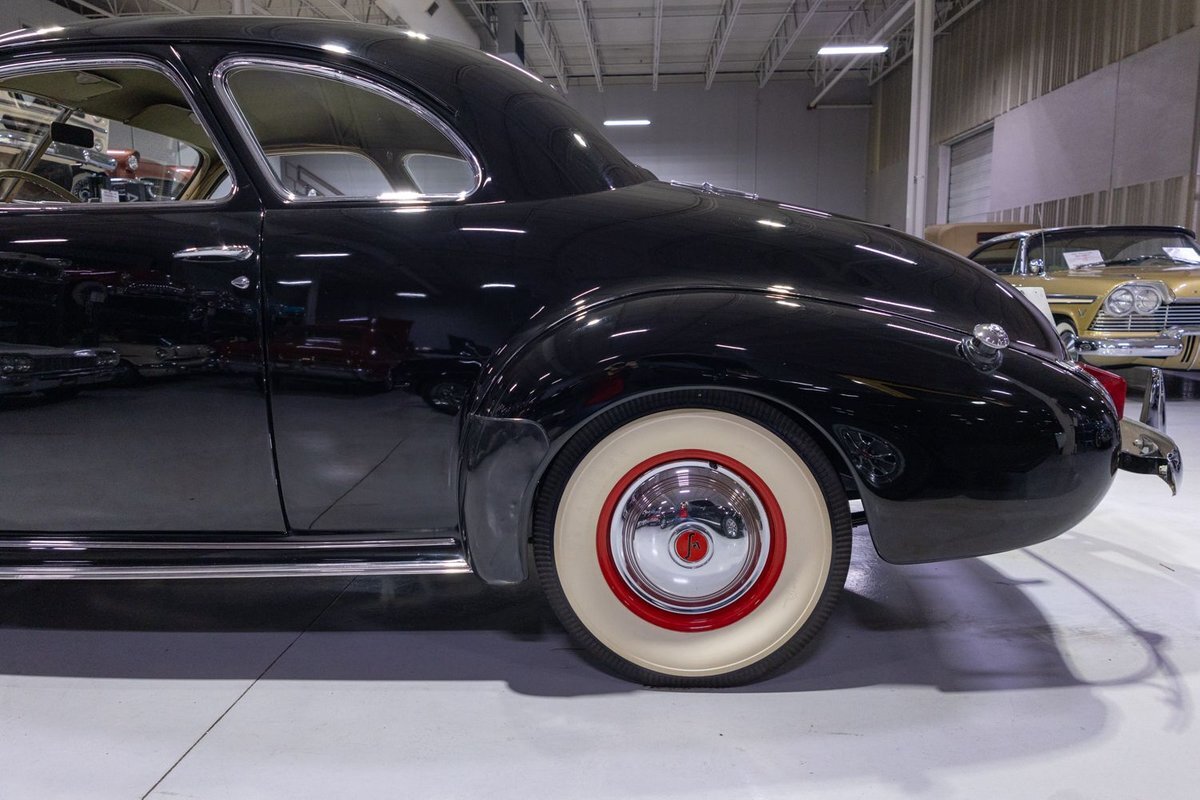 LaSalle-1940-Coupe-23