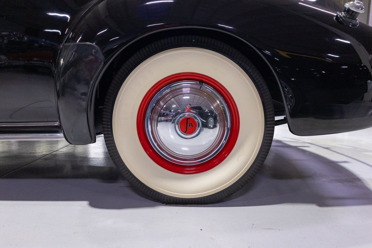 LaSalle-1940-Coupe-24
