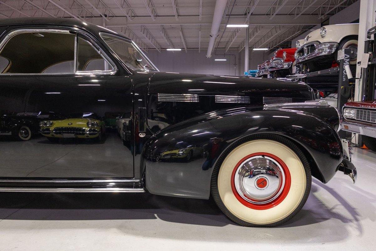 LaSalle-1940-Coupe-27