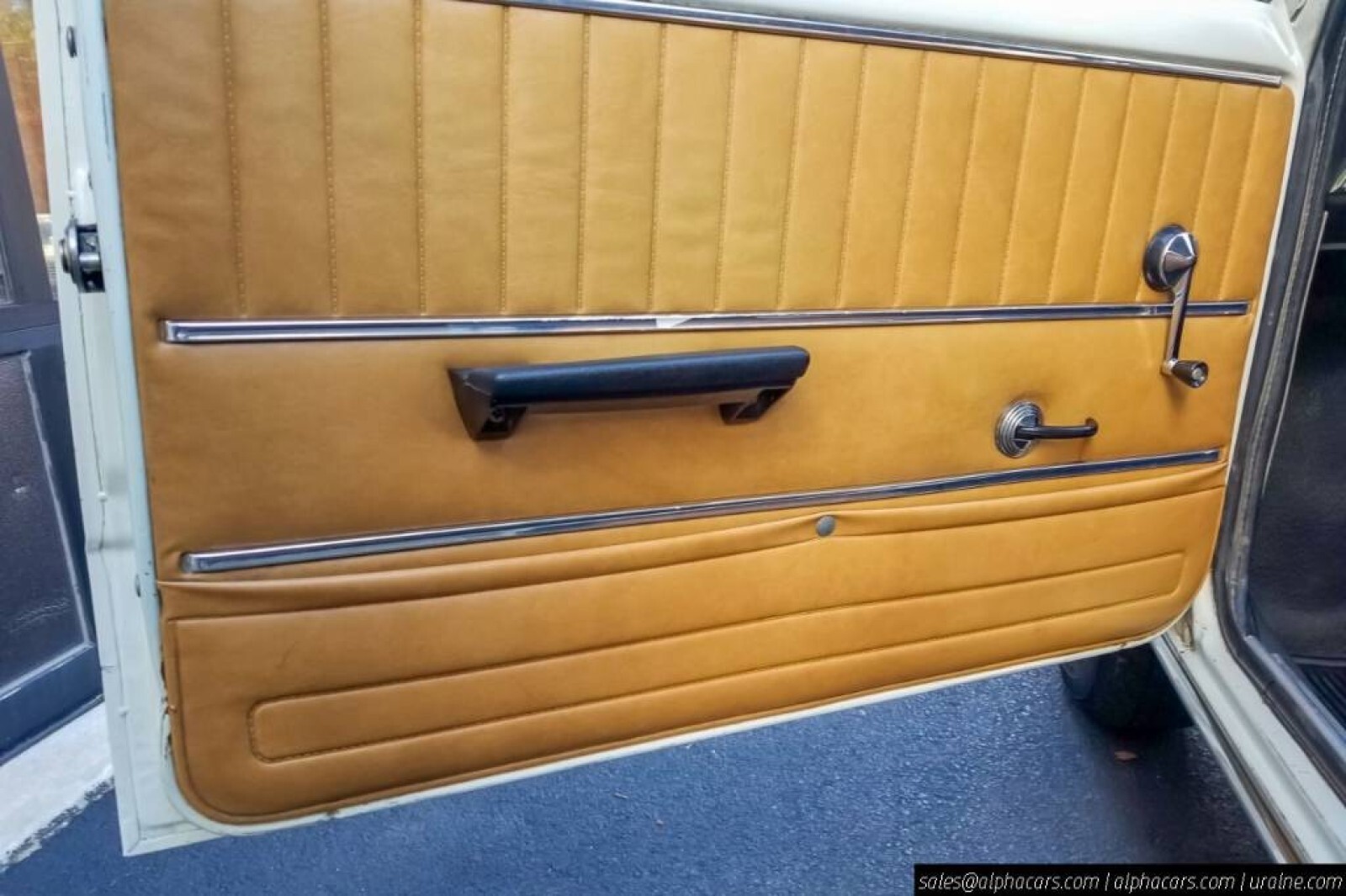 Lada-VAZ-2102-1978-Wagon-29