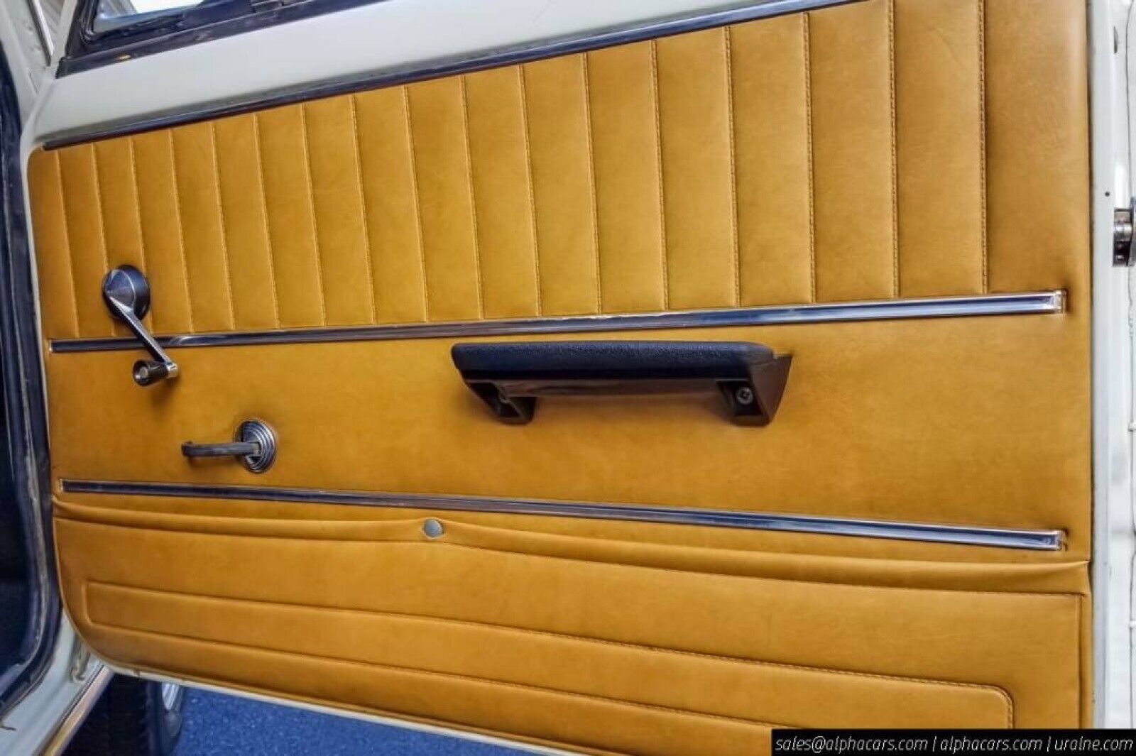 Lada-VAZ-2102-1978-Wagon-32