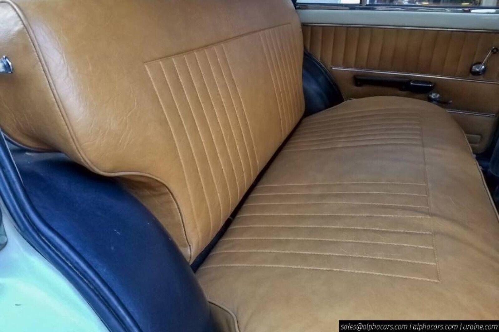 Lada-VAZ-2102-1978-Wagon-39