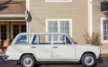 Lada-VAZ-2102-1978-Wagon-8