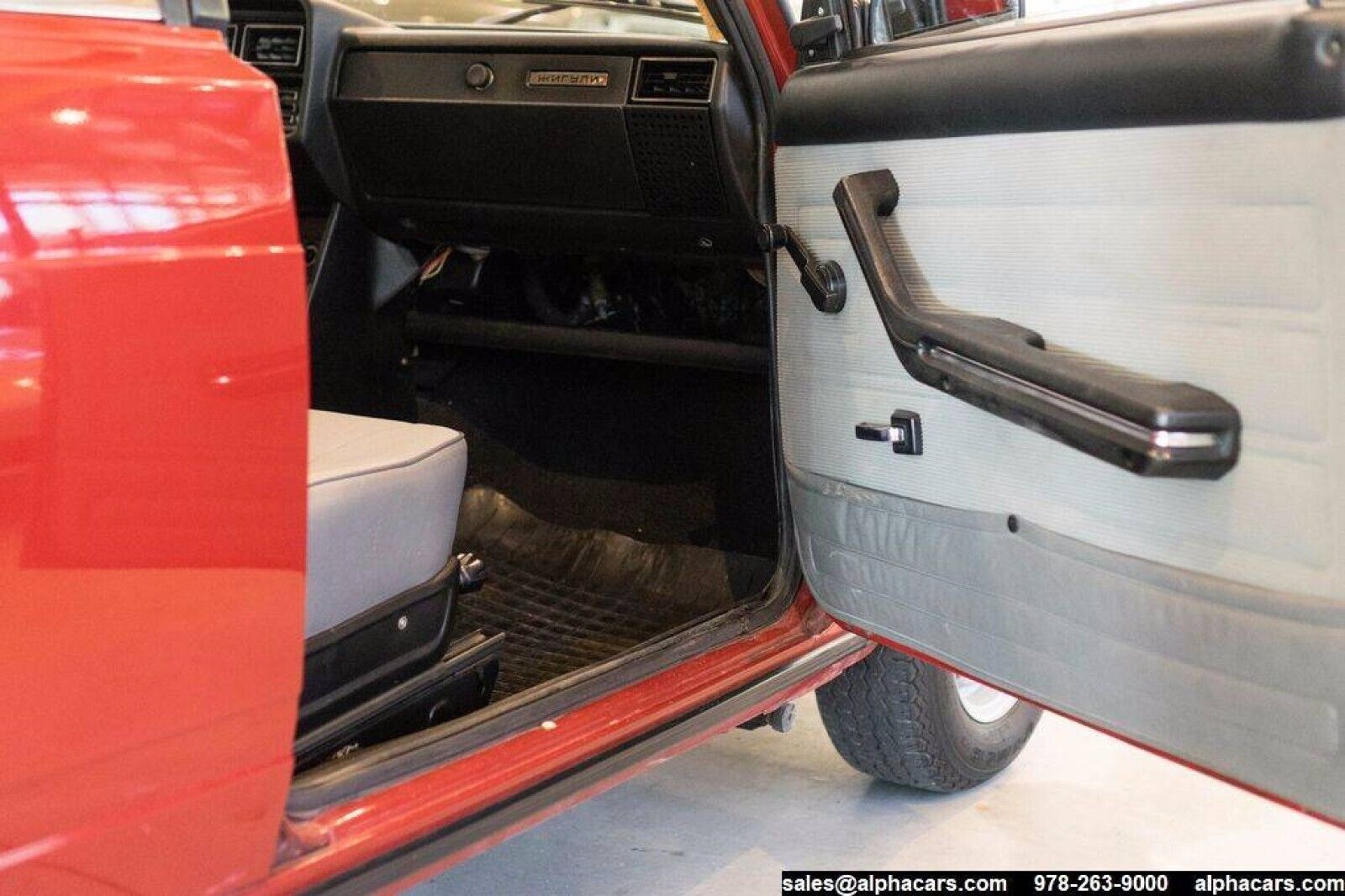 Lada-VAZ-2107-1989-Sedan-32
