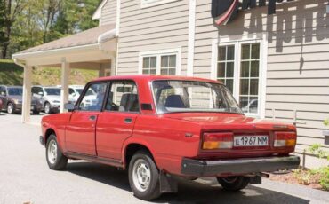 Lada-VAZ-2107-1989-Sedan-4